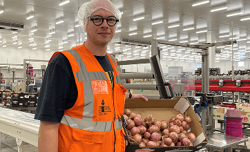 Étienne,  responsable des ateliers de conditionnements et emballage à la station Vilar Gren